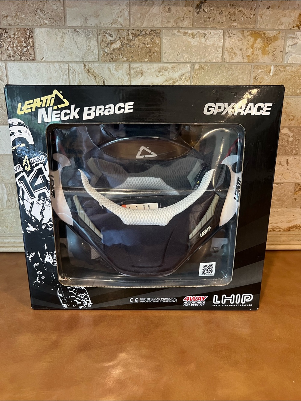 Leatt GPX Race Neck Brace in Black and White; Size S/M; New in Box !